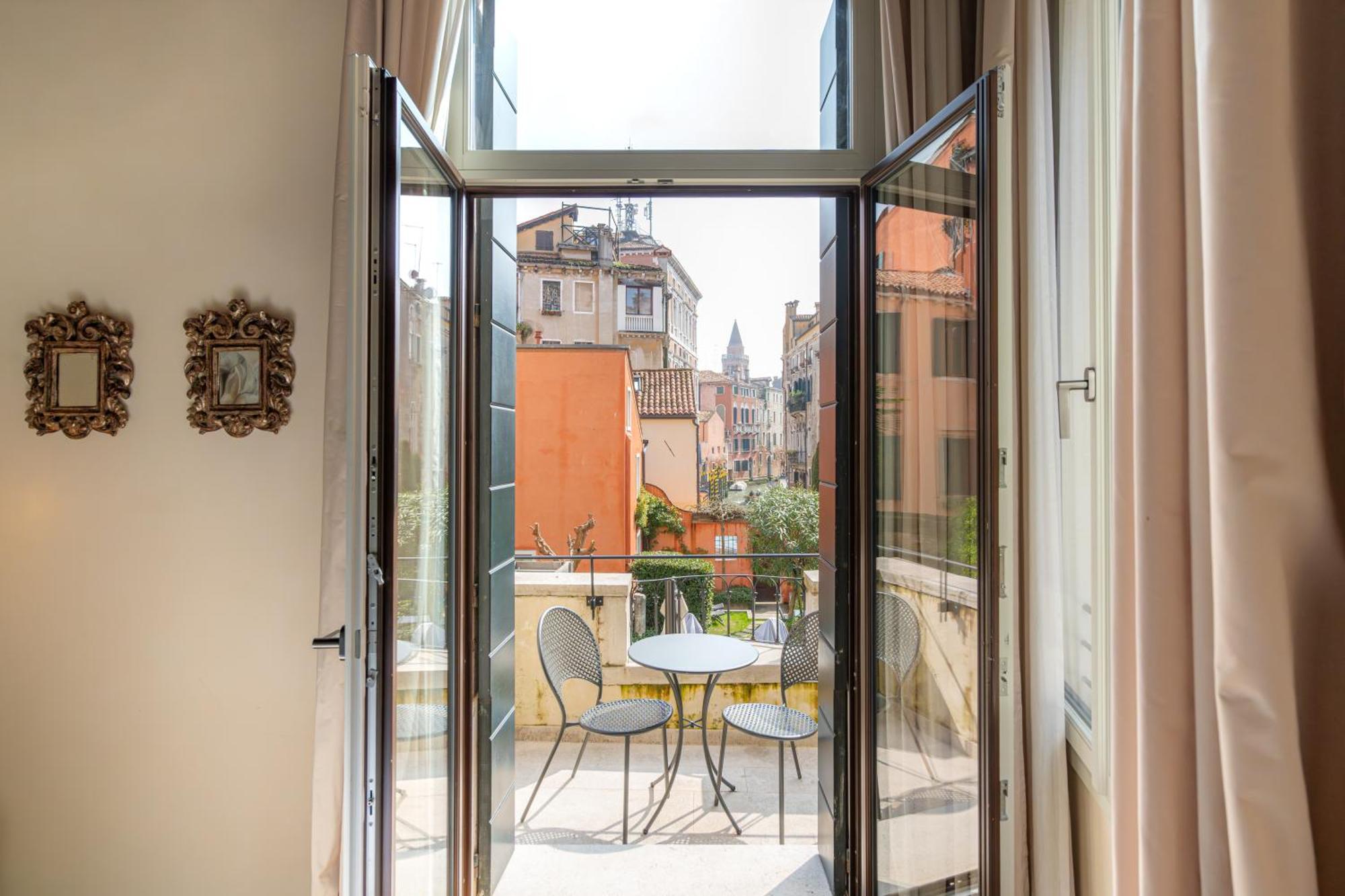 Palazzo Morosini Degli Spezieri - Lifestyle Apartments Βενετία Εξωτερικό φωτογραφία
